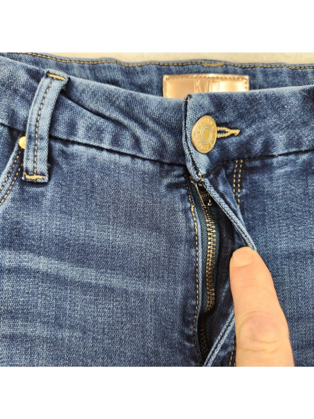 KUT From The Kloth Jeans Womens 6 Short Blue Meg Mid Rise Fab Ab Wide Leg Denim - Picture 3 of 13